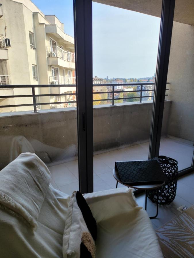 125 Sqm Family Friendly With Kids Room Bucharest Exterior photo